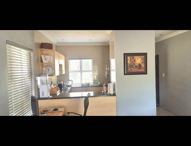 1 BEDROOM APARTMENT FOR SALE IN ZWARTKOP GOLF ESTATE